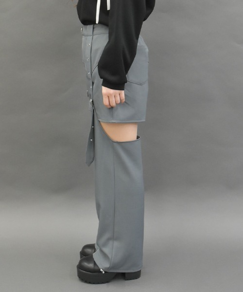 axes femme POETIQUE（アクシーズファムポエティック）の「ベルトデザインセパレートパンツ（その他パンツ・レディース・ブラック/チャコール・MEDIUM）」の9枚目の写真