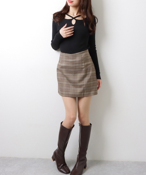 Lace Ladies(レースレディース)の「クロルストラップ ソリッドカラー ラウンドネック ニット トップス(ニット/セーター・レディース・ブラック/ベージュ/ホワイト・FREE)」の5枚目の写真
