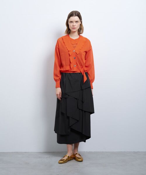 LANVIN en Bleu（ランバンオンブルー）の「Vネックフリルトリムカーディガン（ニット/セーター・レディース・オフホワイト/オレンジ/イエロー/チャコールグレー・38）」の11枚目の写真