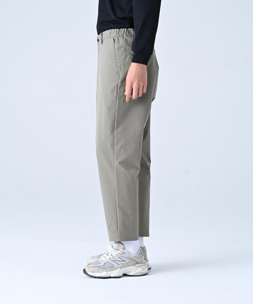 NEW BALANCE（ニューバランス）の「MET24 Slim Tapered Fit（スラックス・メンズ・カーキブラウン・X-LARGE/LARGE/MEDIUM/SMALL/XX-LARGE）」の2枚目の写真