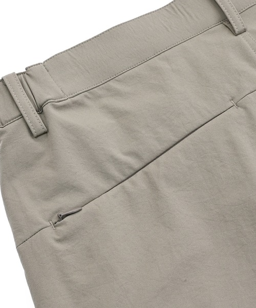 NEW BALANCE（ニューバランス）の「MET24 Slim Tapered Fit（スラックス・メンズ・カーキブラウン・X-LARGE/LARGE/MEDIUM/SMALL/XX-LARGE）」の8枚目の写真