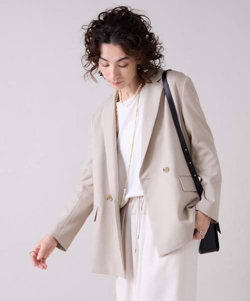 Liesse(リエス)の「テーラードジャケット(その他アウター・レディース・ブラック/グレイッシュベージュ・FREE)」の3枚目の写真