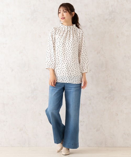 Rose Tiara（ローズティアラ）の「タックブラウス（シャツ/ブラウス・レディース・ピンク/ブラック/オフホワイト・42/38/46）」の13枚目の写真