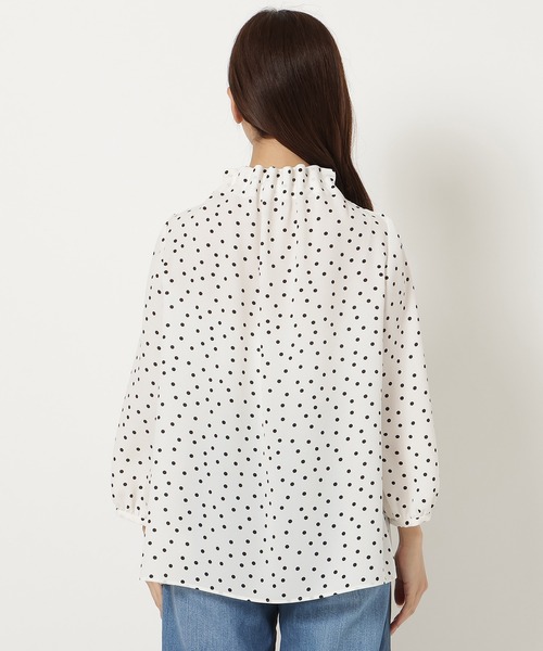 Rose Tiara（ローズティアラ）の「タックブラウス（シャツ/ブラウス・レディース・ピンク/ブラック/オフホワイト・42/38/46）」の21枚目の写真