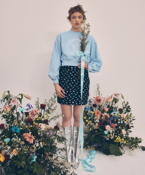 VIS(ビス)の「【DILIGENCE PARLOUR】VIS別注モデルフラワーロゴスウェット【セットアップ対応】(スウェット・レディース・ネイビー/ブルー系その他6/イエロー・FREE)」の4枚目の写真