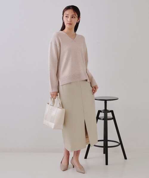 OPAQUE.CLIP（オペークドットクリップ）の「ラメナロースカート【洗濯機洗い可】（スカート・レディース・ベージュ系9/ブラック系5・38/40/42）」の5枚目の写真