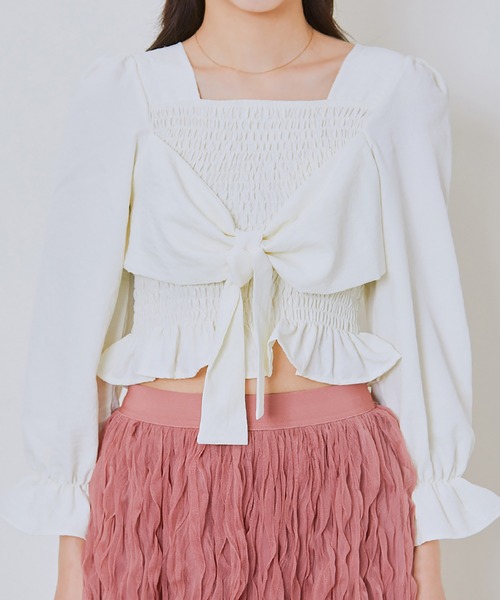 GORGE(ゴージ)の「《前後2WAY×スクエアネック》レディース シャーリングブラウス 体型カバー 春夏秋(シャツ/ブラウス・レディース・ラベンダー/アイボリー/ブラック/ホワイト系その他/ブラック系その他・F)」の9枚目の写真