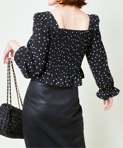 GORGE(ゴージ)の「《前後2WAY×スクエアネック》レディース シャーリングブラウス 体型カバー 春夏秋(シャツ/ブラウス・レディース・ラベンダー/アイボリー/ブラック/ホワイト系その他/ブラック系その他・F)」の21枚目の写真