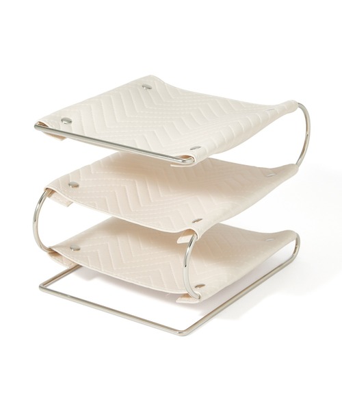 Francfranc（フランフラン）の「キルティング トレイ3段 アイボリー（ステーショナリー・レディース・アイボリー・FREE）」の2枚目の写真