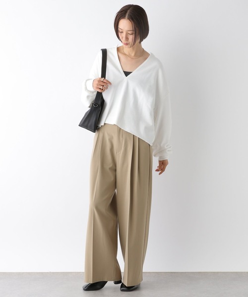 LEPSIM（レプシィム）の「深Vネックプルオーバー　289456（Tシャツ/カットソー・レディース・ライトグレー/オフホワイト/チャコールグレー・FREE）」の7枚目の写真