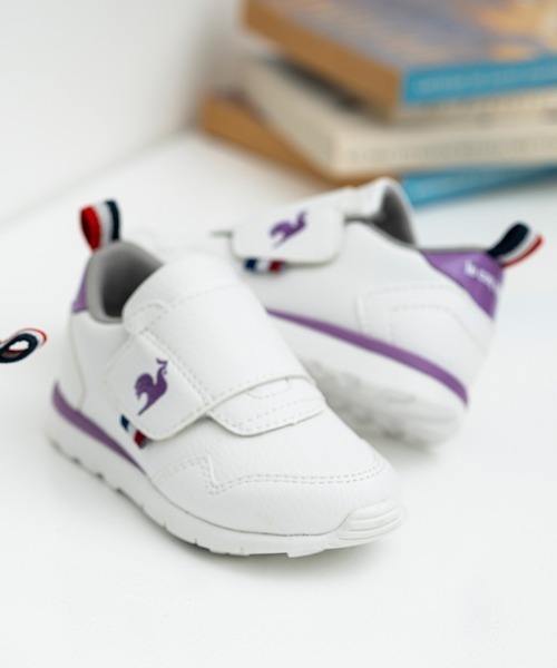 le coq sportif(ルコックスポルティフ)の「ラ セギュール F / LA SEGUR F(スニーカー・キッズ・ホワイト×ブルー/ホワイト×パープル・16.5cm/17.5cm/14.5cm/15.5cm/13.5cm/15.0cm/16.0cm/17.0cm/18.0cm/14.0cm/13.0cm)」の2枚目の写真