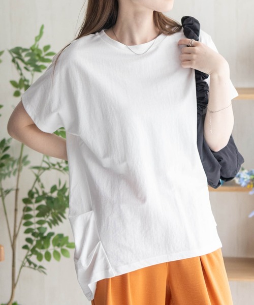 NAVY(ネイビー)の「nAvy SARARI 裾タックチュニック(Tシャツ/カットソー・レディース・ホワイト/ラベンダー/エメラルド/チャコールグレー・M/L)」の1枚目の写真