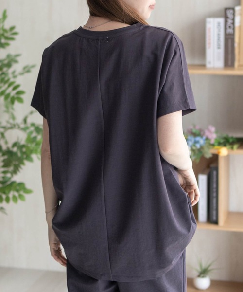 NAVY(ネイビー)の「nAvy SARARI 裾タックチュニック(Tシャツ/カットソー・レディース・ホワイト/ラベンダー/エメラルド/チャコールグレー・M/L)」の13枚目の写真