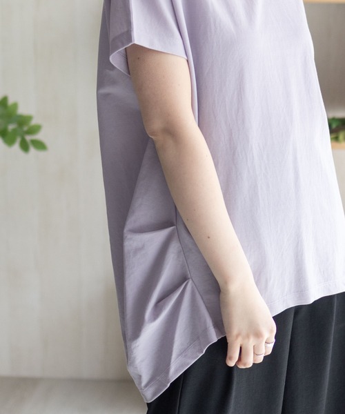 NAVY(ネイビー)の「nAvy SARARI 裾タックチュニック(Tシャツ/カットソー・レディース・ホワイト/ラベンダー/エメラルド/チャコールグレー・M/L)」の22枚目の写真