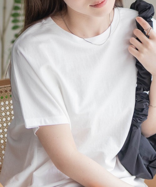NAVY(ネイビー)の「nAvy SARARI 裾タックチュニック(Tシャツ/カットソー・レディース・ホワイト/ラベンダー/エメラルド/チャコールグレー・M/L)」の7枚目の写真