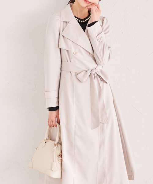 tocco closet（トッコ　クローゼット）の「ウエストりぼん付き後ろチュール切り替えトレンチコート（トレンチコート・レディース・ベージュ/ネイビー/ライトベージュ・M）」の8枚目の写真