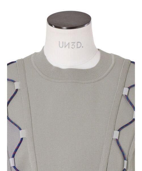 UN3D.（アンスリード）の「WAVE CODE KNIT TOPS【セットアップ着用可能】 / ウェーブコードニットトップス（ニット/セーター・レディース・ベージュ/ブラック/カーキ・38/36）」の15枚目の写真