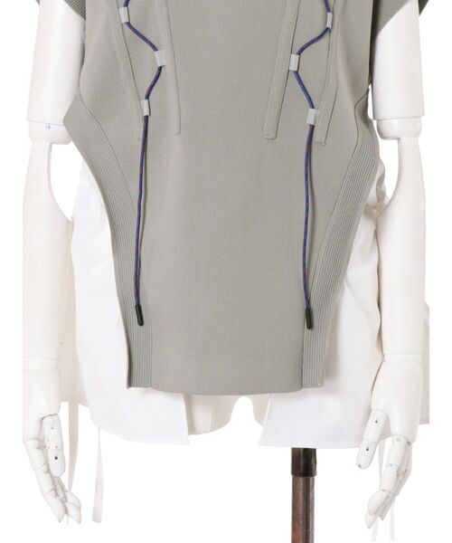 UN3D.（アンスリード）の「WAVE CODE KNIT TOPS【セットアップ着用可能】 / ウェーブコードニットトップス（ニット/セーター・レディース・ベージュ/ブラック/カーキ・38/36）」の17枚目の写真