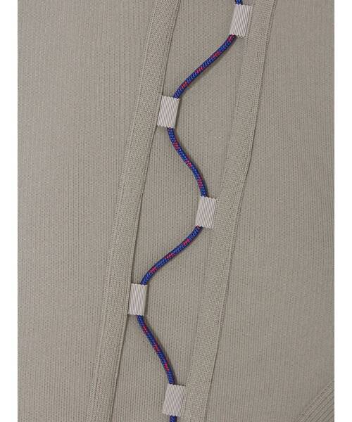 UN3D.（アンスリード）の「WAVE CODE KNIT TOPS【セットアップ着用可能】 / ウェーブコードニットトップス（ニット/セーター・レディース・ベージュ/ブラック/カーキ・38/36）」の18枚目の写真