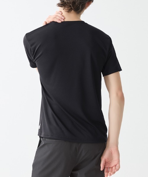 adidas(アディダス)の「adidas/アディダス クルーネックTシャツ 吸汗速乾 メッシュ(インナーウェア/肌着・メンズ・ダークブルー/ホワイト/ブラック・MEDIUM/LARGE/X-LARGE)」の12枚目の写真