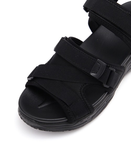 AVIREX(アヴィレックス)の「《直営店限定》TAPE SANDAL/テープサンダル(サンダル・レディース・ブラック/カモフラージュ・25/24/23)」の8枚目の写真