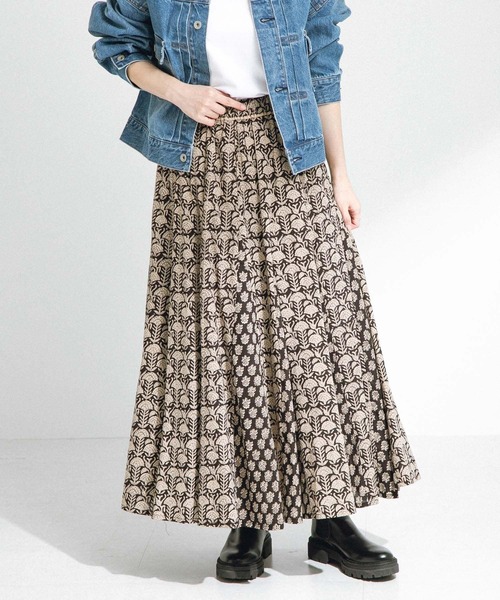 URBAN RESEARCH Sonny Label（アーバンリサーチサニーレーベル）の「コットンプリントマチ切替えフレアスカート（スカート・レディース・ブラック/ピンク・FREE）」の11枚目の写真