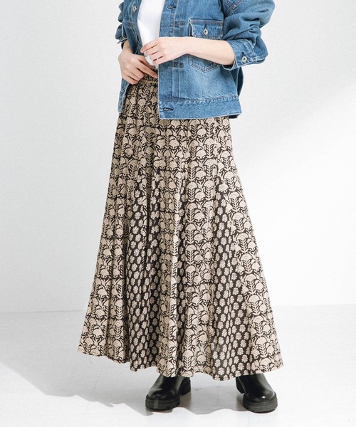 URBAN RESEARCH Sonny Label（アーバンリサーチサニーレーベル）の「コットンプリントマチ切替えフレアスカート（スカート・レディース・ブラック/ピンク・FREE）」の10枚目の写真