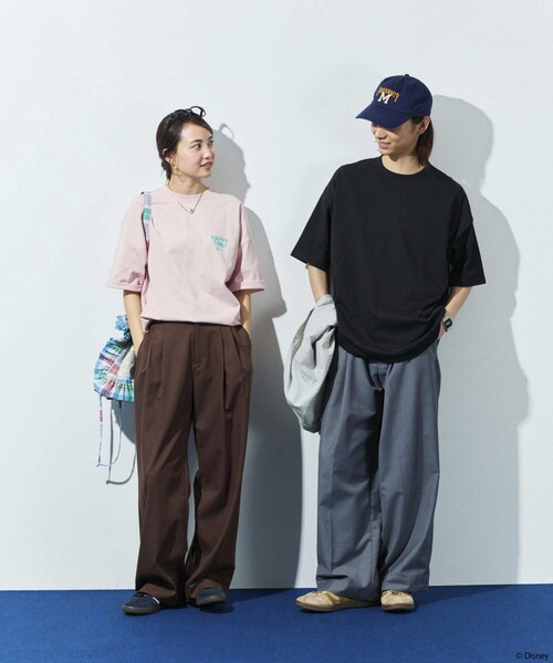 FREAK'S STORE(フリークスストア)の「限定展開/DISNEY ディズニー/ミッキーマウス/ 別注 ビッグシルエット バックプリントTシャツ/HAPPY TIME(Tシャツ/カットソー・メンズ・アッシュグレー/スミクロ/ホワイト/ピンク・SMALL/MEDIUM/LARGE)」の7枚目の写真