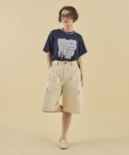 MIRROR STOKE（ミラーストーク）の「≪WEB限定≫【新色追加】MS LOGO TSHIRT/ミラーストークロゴティーシャツ（Tシャツ/カットソー・レディース・ネイビー/オフホワイト/ホワイト×ブラック/ホワイト×シルバー・MEDIUM）」の6枚目の写真