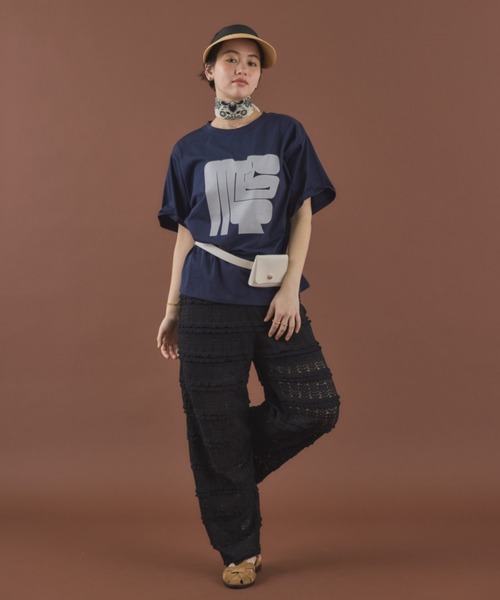 MIRROR STOKE（ミラーストーク）の「≪WEB限定≫【新色追加】MS LOGO TSHIRT/ミラーストークロゴティーシャツ（Tシャツ/カットソー・レディース・ネイビー/オフホワイト/ホワイト×ブラック/ホワイト×シルバー・MEDIUM）」の9枚目の写真