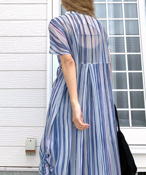 Q(キュー)の「ニュアンスプリントスキッパーワンピース(ワンピース・レディース・ブラウン系その他/ブルー系その他・MEDIUM)」の17枚目の写真