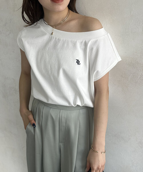 Thevon（ゼボン）の「刺繍ロゴボートネックフレンチT（Tシャツ/カットソー・レディース・チャコールグレー/オフホワイト/ブラウン・FREE）」の8枚目の写真