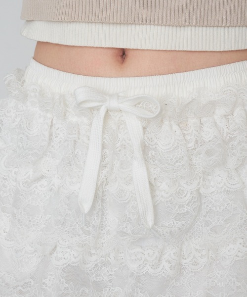 RAY CASSIN（レイカズン）の「ボリュームフリルレースショートパンツ（その他パンツ・レディース・ホワイト/ブラック・FREE）」の19枚目の写真