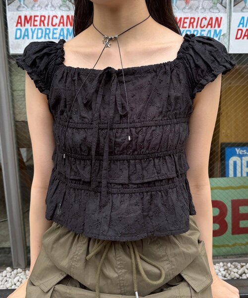 mline（エムライン）の「[mline]シャーリングフレンチブラウス（シャツ/ブラウス・レディース・イエロー/インディゴブルー/オフホワイト/レッド/ブルー/ブラック系その他/ブラック・FREE）」の11枚目の写真