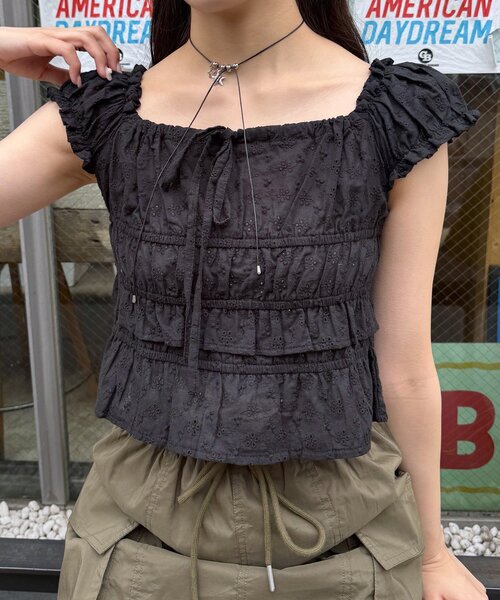 mline（エムライン）の「[mline]シャーリングフレンチブラウス（シャツ/ブラウス・レディース・イエロー/インディゴブルー/オフホワイト/レッド/ブルー/ブラック系その他/ブラック・FREE）」の13枚目の写真