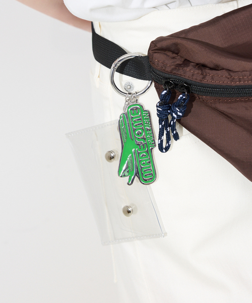 SLOBE IENA(スローブイエナ)の「made some sports wear for SLOBE IENA クリアポーチチャーム(キーケース/キーアクセサリー・レディース・シルバー・FREE)」の4枚目の写真