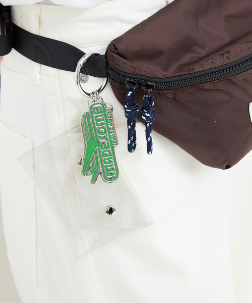 SLOBE IENA(スローブイエナ)の「made some sports wear for SLOBE IENA クリアポーチチャーム(キーケース/キーアクセサリー・レディース・シルバー・FREE)」の5枚目の写真