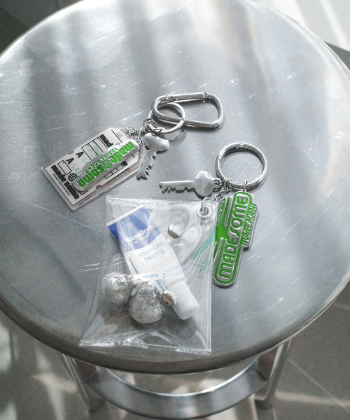 SLOBE IENA(スローブイエナ)の「made some sports wear for SLOBE IENA クリアポーチチャーム(キーケース/キーアクセサリー・レディース・シルバー・FREE)」の7枚目の写真