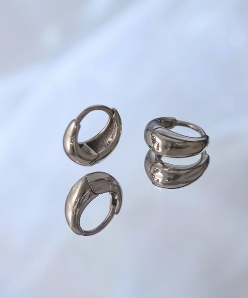 JUPITER（ジュピター）の「【SV】ドロップフープピアス/金属アレルギー対応/ニッケルフリー<動画あり>（ピアス（両耳用）・レディース・ゴールド/シルバー・FREE）」の18枚目の写真