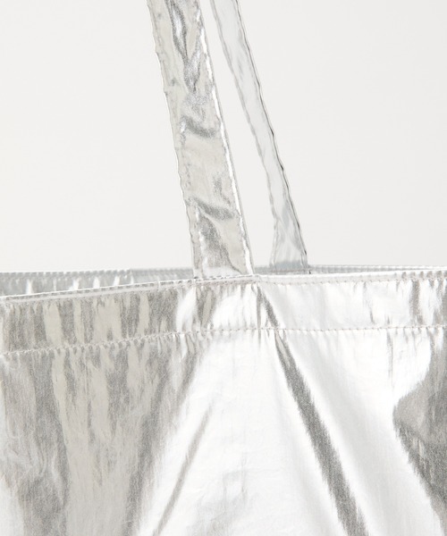 COLONY 2139（コロニートゥーワンスリーナイン）の「7デイズウィークエンドトートバッグ（トートバッグ・レディース・シルバー・FREE）」の16枚目の写真