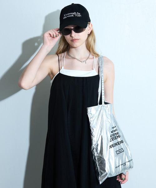 COLONY 2139（コロニートゥーワンスリーナイン）の「7デイズウィークエンドトートバッグ（トートバッグ・レディース・シルバー・FREE）」の21枚目の写真