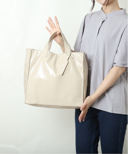 cache cache(カシュ カシュ)の「cachecache カシュカシュ ソフトエナメルショッパーバッグ(トートバッグ・レディース・グリーン/レオパード/ベージュ/ホワイト/アイボリー/ブラック・FREE)」の13枚目の写真