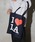 THRIFTY LOOK�i�X���t�e�B�[���b�N�j�́uTHRIFTY LOOK / �X���t�e�B�[���b�N 'I LOVE LA' COTTON TOTE BAG �O���t�B�b�N �g�[�g�o�b�O�i�g�[�g�o�b�O�j�v�b�l�C�r�[