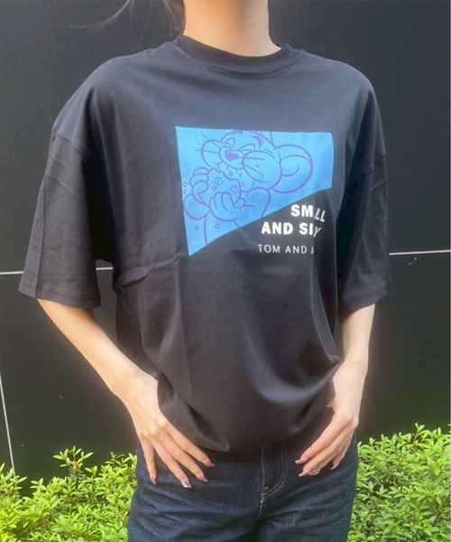 Tom&Jerry(トムアンドジェリー)の「【TOM & JERRY/トムとジェリー】天竺 プリント WIDEシルエット 半袖Tシャツ(Tシャツ/カットソー・レディース・ブラック/サックスブルー/オレンジ/オフホワイト/ホワイト系1/ブルー系/グリーン/モカ・M/L)」の11枚目の写真