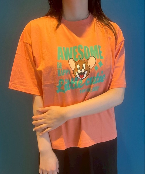 Tom&Jerry(トムアンドジェリー)の「【TOM & JERRY/トムとジェリー】天竺 プリント WIDEシルエット 半袖Tシャツ(Tシャツ/カットソー・レディース・ブラック/サックスブルー/オレンジ/オフホワイト/ホワイト系1/ブルー系/グリーン/モカ・M/L)」の16枚目の写真