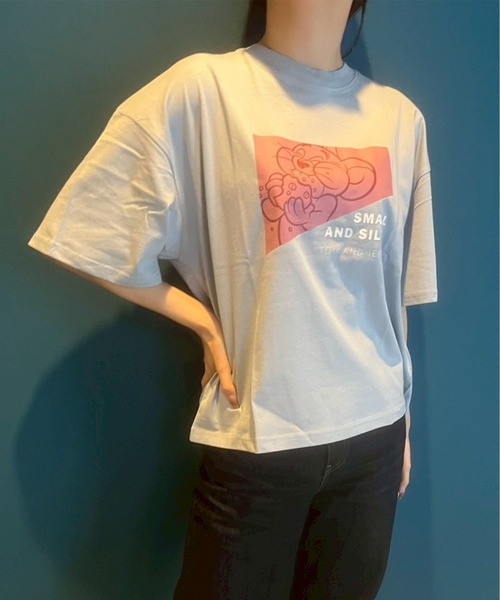Tom&Jerry(トムアンドジェリー)の「【TOM & JERRY/トムとジェリー】天竺 プリント WIDEシルエット 半袖Tシャツ(Tシャツ/カットソー・レディース・ブラック/サックスブルー/オレンジ/オフホワイト/ホワイト系1/ブルー系/グリーン/モカ・M/L)」の14枚目の写真