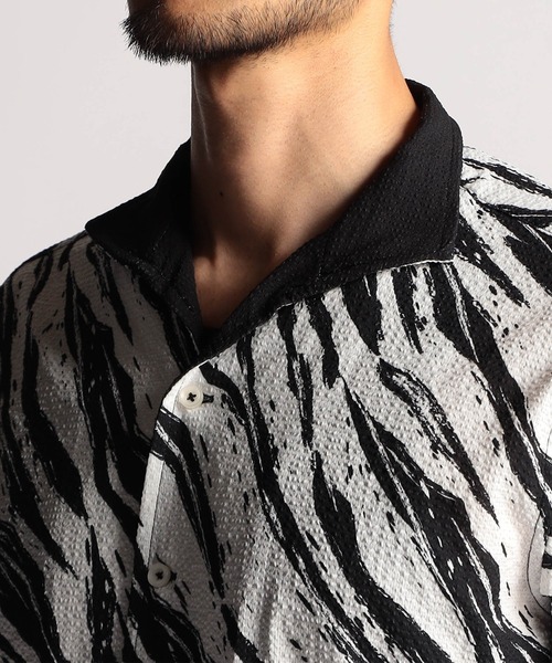 NICOLE CLUB FOR MEN(ニコルクラブフォーメン)の「アラカルトプリント半袖スタンドシャツ(シャツ/ブラウス・メンズ・ストライプ/ホワイト系/ネイビー系/ゼブラ・LARGE/X-LARGE/MEDIUM)」の10枚目の写真