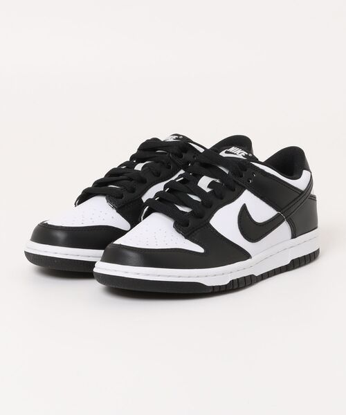 NIKE(ナイキ)の「NIKE ナイキ DUNK LOW (GS) ダンク LOW GS KCW1590 100WHT/BLK(スニーカー・レディース・ホワイト・22.5cm/23.0cm/23.5cm/24.0cm/24.5cm/25.0cm)」の8枚目の写真