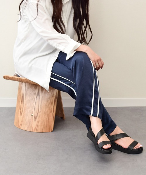 inter-chaussures(インターショシュール)の「【Oh my Sandals】クッションインソール厚底サンダル(E52108)(サンダル・レディース・ブラック/ブラウン系その他/ホワイト/ゴールド系その他・35/36/37/38/39)」の18枚目の写真