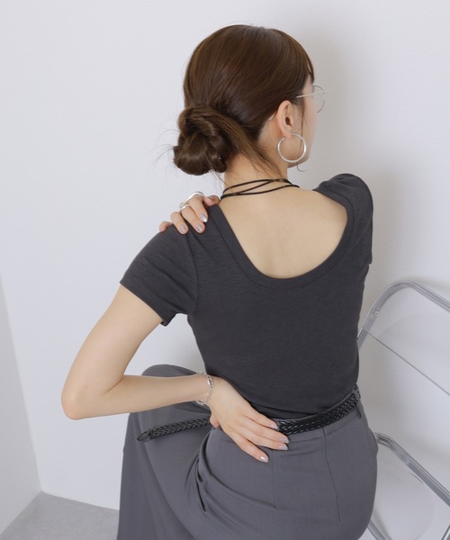 LAULEN（ローレン）の「back open round neck rib tee /バックオープン ラウンドネック 半袖 リブTシャツ（Tシャツ/カットソー・レディース・ブラック/ブラウン/チャコールグレー・FREE）」の13枚目の写真